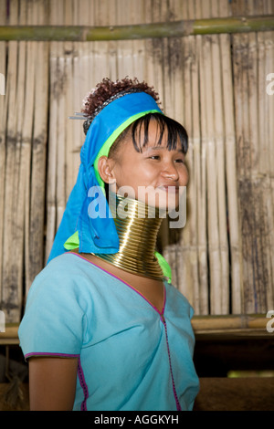 Lahu People Shi Balah Hill Tribe Thailand, Thai Hilltribe Karen Langhalsige Dorfbewohner tragen Messingringe, Thaton, Ecotourisim Village Chiang Mai, Asien Stockfoto