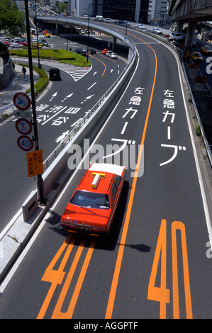 Autobahn-Überführung, Tokyo, Japan Stockfoto
