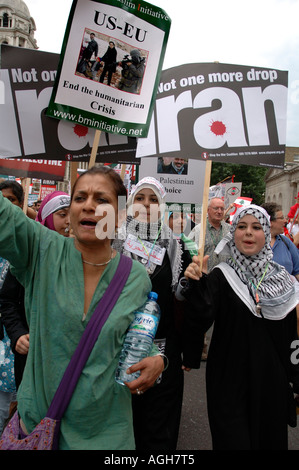 Stoppen Sie die Krieg-Demonstration von mehr als 100.000 Demonstranten durch die Londoner fordern einen Waffenstillstand zu israelischen Angriff auf H Ende Stockfoto