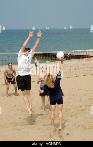 Beachvolleyball Aktion Port Huron, Michigan Stockfoto