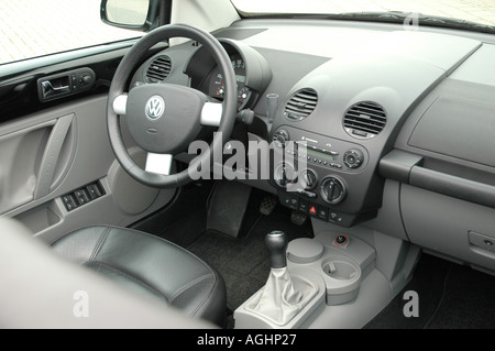 Innenraum des neuen VW Beetle Cabrio Stockfoto
