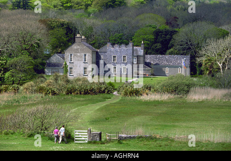 Wanderer gehen in Derrynane House. National Historic Park, Caherdaniel, Iveragh County Kerry Irland Europa Stockfoto