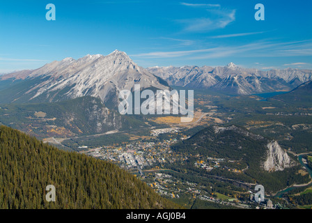 Mit Blick auf Banff Township von Sulphur Mountain Summit Banff Nationalpark Alberta Rockies Kanada Stockfoto