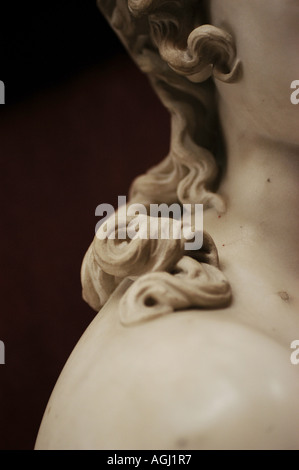 Nahaufnahme eines Details der Skulptur von sitzt Venus von Richard Williams nach Joseph Nollekens Petworth House Stockfoto