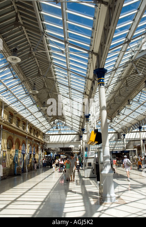 Halle in Eastbourne Railway Station East Sussex Südküste England England Uk Europa EU Stockfoto