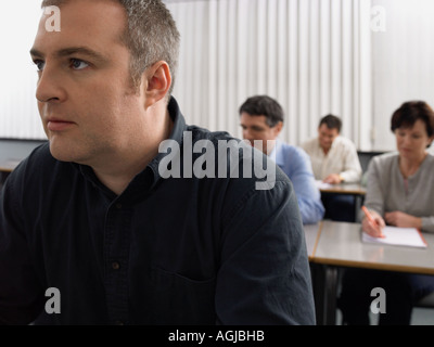 Ältere Studierende in einer Lektion Stockfoto