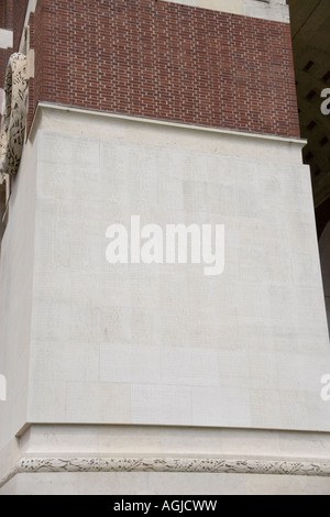 Die Thiepval-Denkmal zum Gedenken an die anglo-französischen Offensive von 1916 an der Somme, Picardie, Frankreich Stockfoto