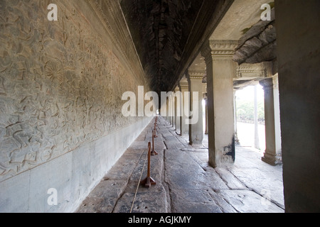 Außengalerie in Angkor wat Stockfoto