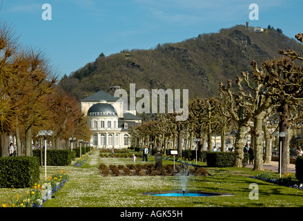 Blick auf das Casino und Kurpark in Bad Ems, Deutschland. Stockfoto