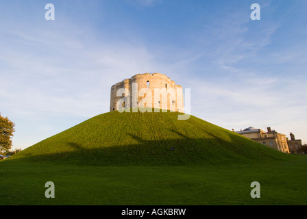 Cliffords Turm halten, York City, Yorkshire, England, UK Stockfoto