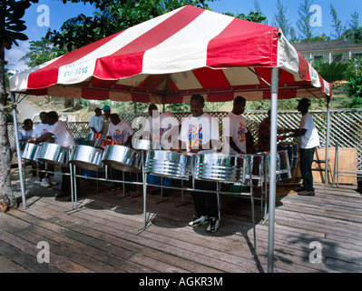 Grafton Beach Tobago Stahlband Stockfoto