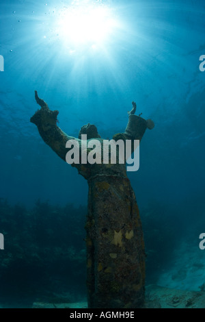 Christus der Tiefe 9 Bronze Statue Pennecamp State Park Key Largo Flordia Stockfoto