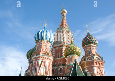 Kathedrale des Schutzes der Allerheiligsten Gottesgebärerin auf dem Graben (Собор Покрова пресвятой Богородицы, что на Рву) auf dem Roten Platz Stockfoto