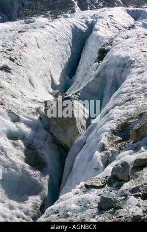 Die Oberfläche des Mer du Glace schmelzen in der Sommerhitze Chamonix Frankreich Stockfoto