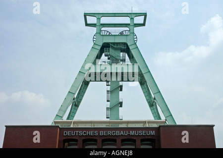 Welle, Turm, Deutsche Bergbau-Museum Bochum, Ruhrgebiet, NRW, Deutschland | Stockfoto