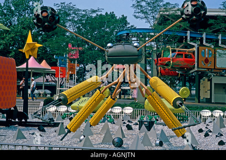 "Zoo-Tier' im Autofare Zoo Chrysler New Yorker Weltausstellung 1964-1965 Stockfoto