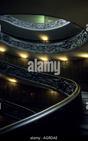 Italien Rom die Wendeltreppe in den Vatikanischen Museen Stockfoto