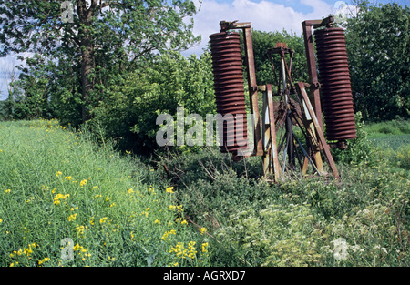 Alte Egge Rosten in einem Feld in Northamptonshire in der Nähe von Stevington Mill Stockfoto