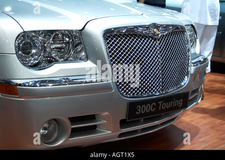 chrysler-300c-luxus-auto-grill-uns-uns-a