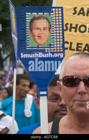 Gegner von Präsident George Bush rally in New York Stockfoto