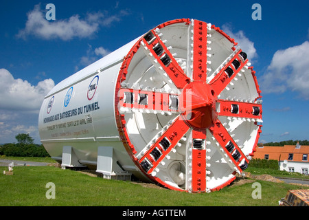 Eine große Bohrmaschine verwendet, um den Tunnel für den Tunnel bei Calais in schneiden das Departement Pas De Calais Frankreich Stockfoto