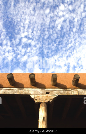 Südwestlichen Lehmarchitektur, Dach, Cerillos, New Mexico, Vereinigte Staaten Stockfoto