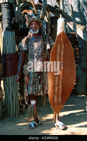 Zulu Stammes-Leiter / Zulu-Haeuptling Stockfoto