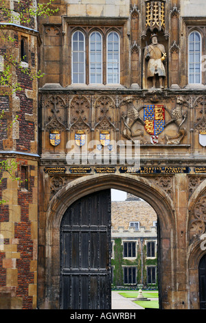 Das große Tor des Trinity College in Cambridge UK Stockfoto