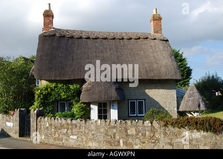 Reetdachhaus, Godshill Dorf, Isle Of Wight, England, Vereinigtes Königreich Stockfoto