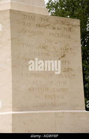 Die Thiepval-Denkmal zum Gedenken an die anglo-französischen Offensive von 1916 an der Somme, Picardie, Frankreich Stockfoto