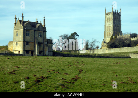 Das Bankett House und St James' Church, Chipping Campden, Gloucestershire. Stockfoto