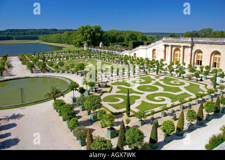 Formale Gärten das Schloss Versailles in Versailles im Département Yvelines Frankreich Stockfoto