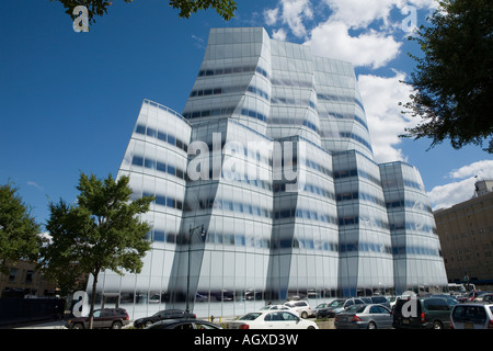 Frank Gehry Manhattan Debüt ist IAC Building auf West Side Highway für Barry Diller Stockfoto