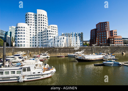 Kunst und Medien Zentrum Medien Hafen Rhein River Düsseldorf Deutschland Stockfoto