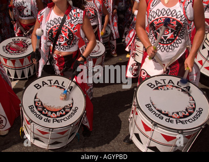 Band spielt auf dem Notting Hill Carnival in London, UK. August 2005 Stockfoto