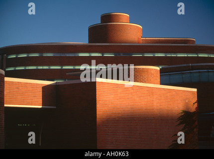 Johnson Wax Gebäude, Racine, Wisconsin, 1936-39 und 1944. Corporate Büros und Forschungslabor. Von außen. Stockfoto