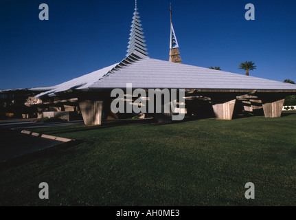 Erste christliche Kirche, 6750 North 7th Avenue, Phoenix, Arizona. Gestaltete 1950. 1971-73 gebaut. Von außen. Stockfoto