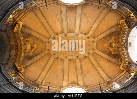 Decke des inneren Clerigos Kirche von Nicolau Nasoni, Porto, Douro Litoral, Portugal Stockfoto