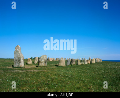 'Ales Stenar', Schwedens größtes Wikingerschiff-Setting, Kåseberga, in der Nähe von Löderup, Skåne, Schweden. Stockfoto