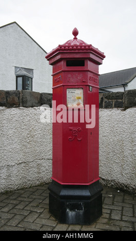Viktorianische Säule Kasten in Giants Causeway Visitor Centre Antrim Coast Nordirland Stockfoto