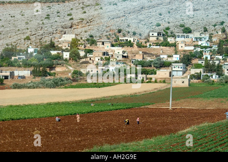 Landschaft vom Zug zwischen Aleppo und Latakia Syrien Naher Osten Stockfoto