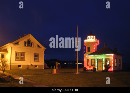 Weihnachtsbeleuchtung auf Mukilteo Licht Mukilteo Washington Stockfoto