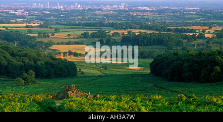 Blick Richtung Bradgate House und die Stadt von Leicester aus Bradgate Park Leicestershire England UK Stockfoto