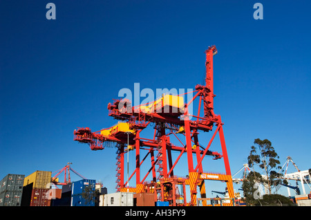 Schifffahrt / Container Kai Kräne im Hafen von Melbourne / Australien Melbourne Victoria. Stockfoto