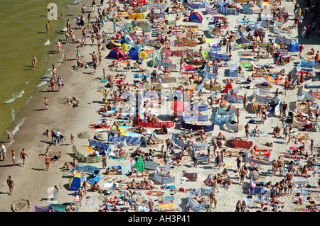 überfüllten Strand in Leba Polen Stockfoto