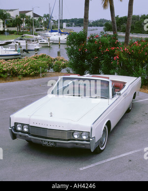 1967 Lincoln Continental 4-türiges Cabriolet Stockfoto