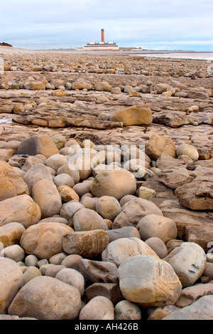 Aberthaw Kraftwerk vom Strand am Sommerhaus Punkt auf der Glamorgan Heritage Coast Path Wales UK Stockfoto