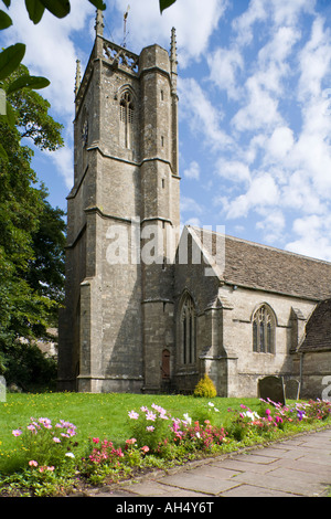 St Marys Kirche in der Cotswold-Dorf Marshfield, South Gloucestershire Stockfoto