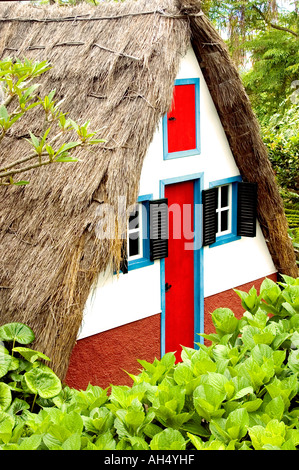 Ein Frame House Funchal Madeira Madeira Palheiros Stockfoto