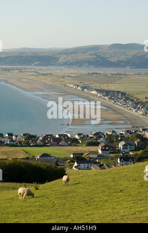 Borth, Strand und Meer, Dyfi Mündung, Snowdonia-Nationalpark, Ceredigion West Wales, Sommerabend Stockfoto